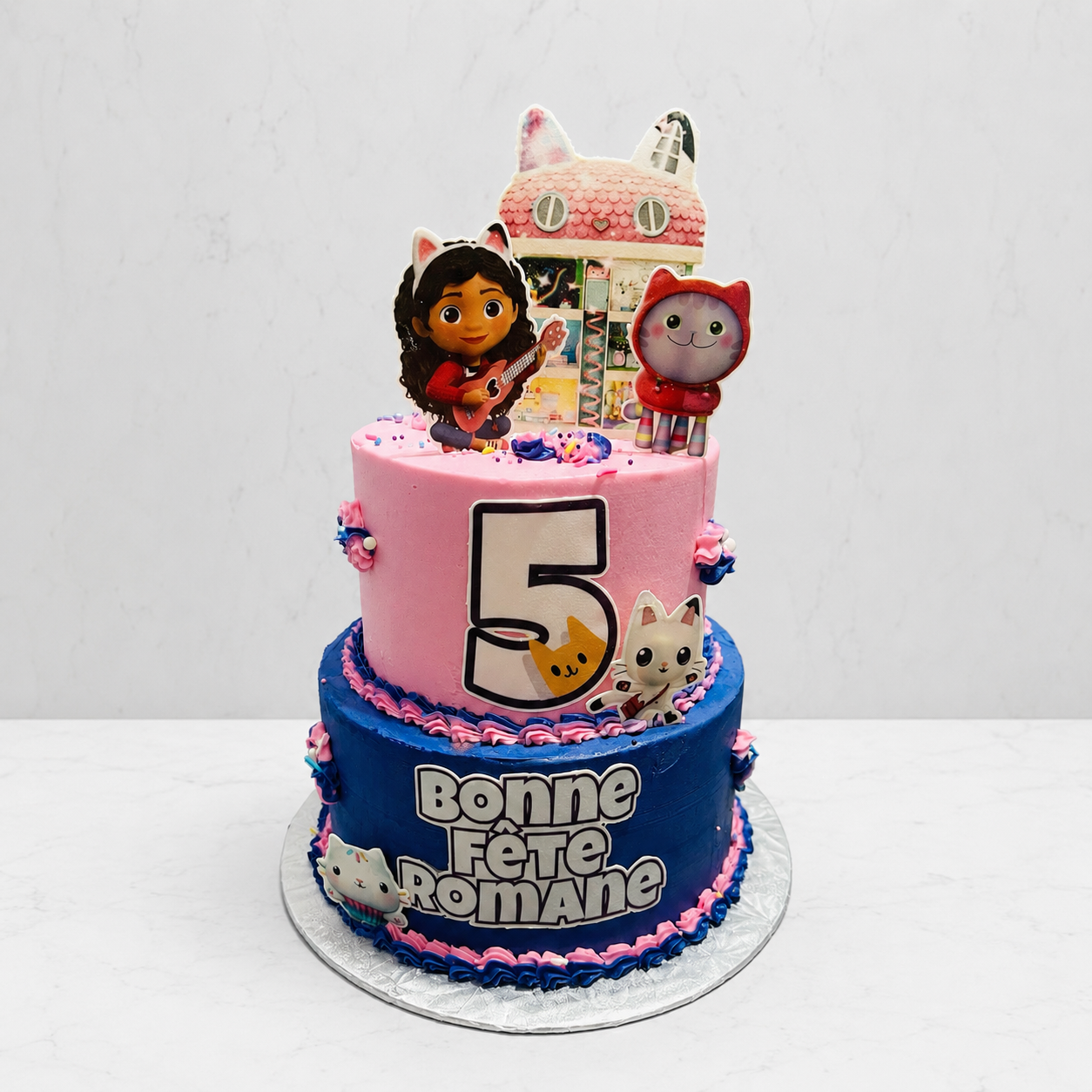 gateau-gabbys-dollhouse-petits-cornets-sucres