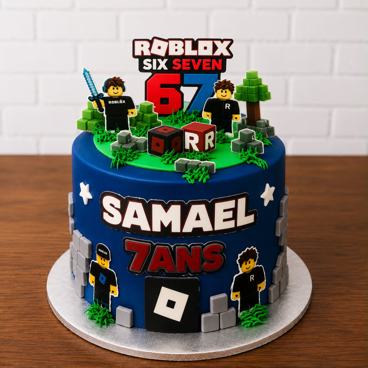 gateau-roblox-67-petits-cornets-sucres